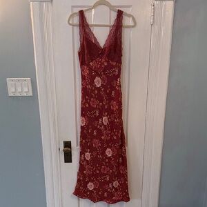 Francesca’s Floral Lace-Trimmed Satin Dress Size Small